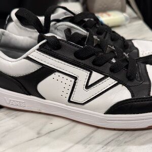 Vans Womens Black and White Low-Top Sneakers